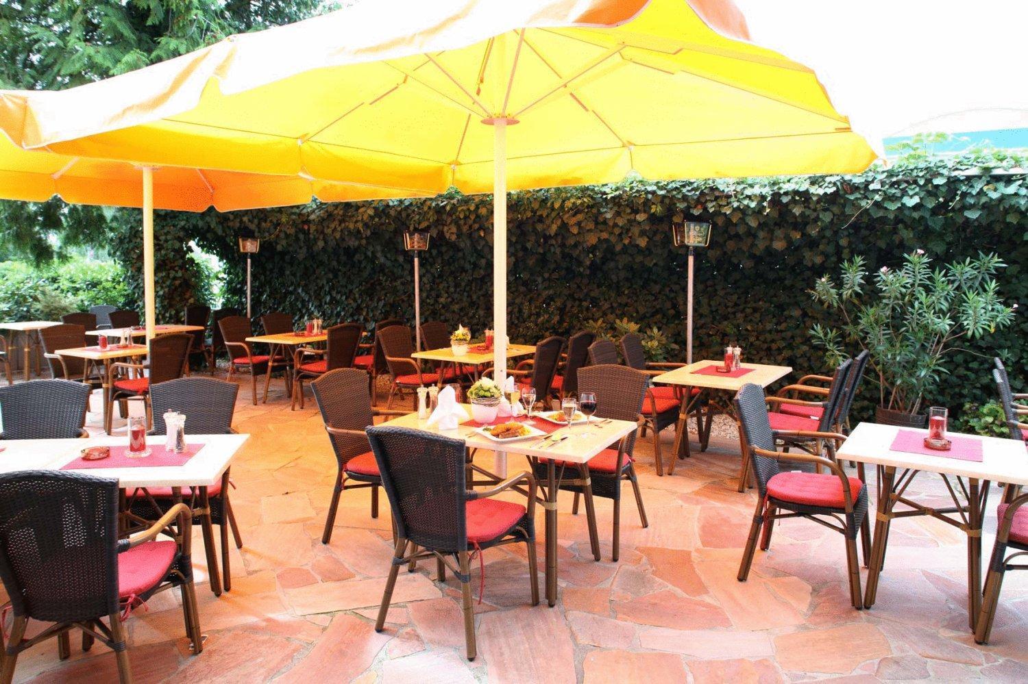 Hotel & Restaurant Hugenottengarten Friedrichsdorf Extérieur photo