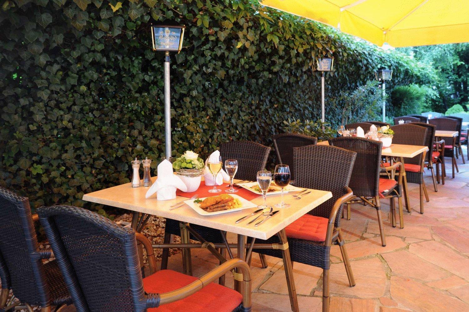 Hotel & Restaurant Hugenottengarten Friedrichsdorf Extérieur photo